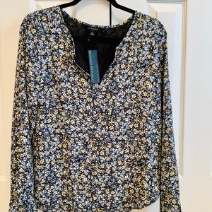Banana Republic Long Sleeve Blouse Size Medium